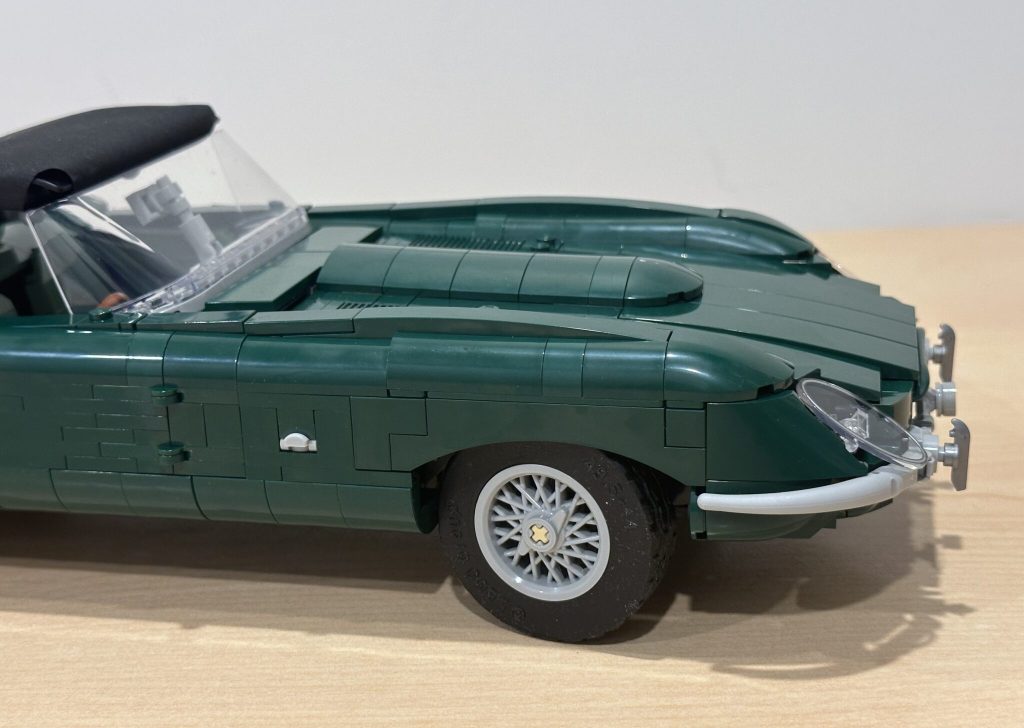 LEGO Icons 11381 Jaguar E-Type