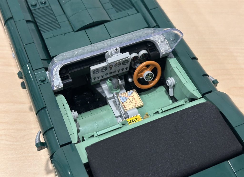 LEGO Icons 11381 Jaguar E-Type