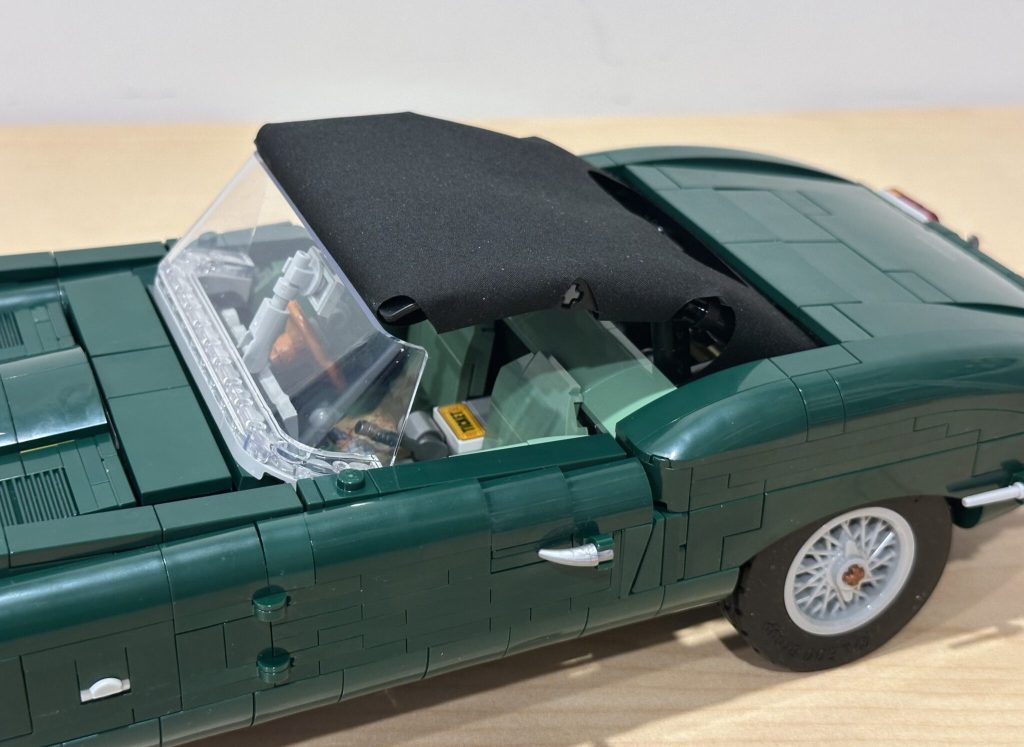LEGO Icons 11381 Jaguar E-Type