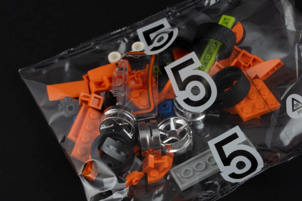 LEGO Speed Champions 77260 The Fast and The Furious Toyota Supra MK4