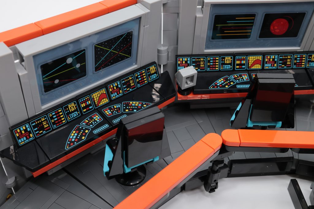 LEGO Icons 11385 Star Trek: U.S.S. Enterprise NCC-1701 Bridge