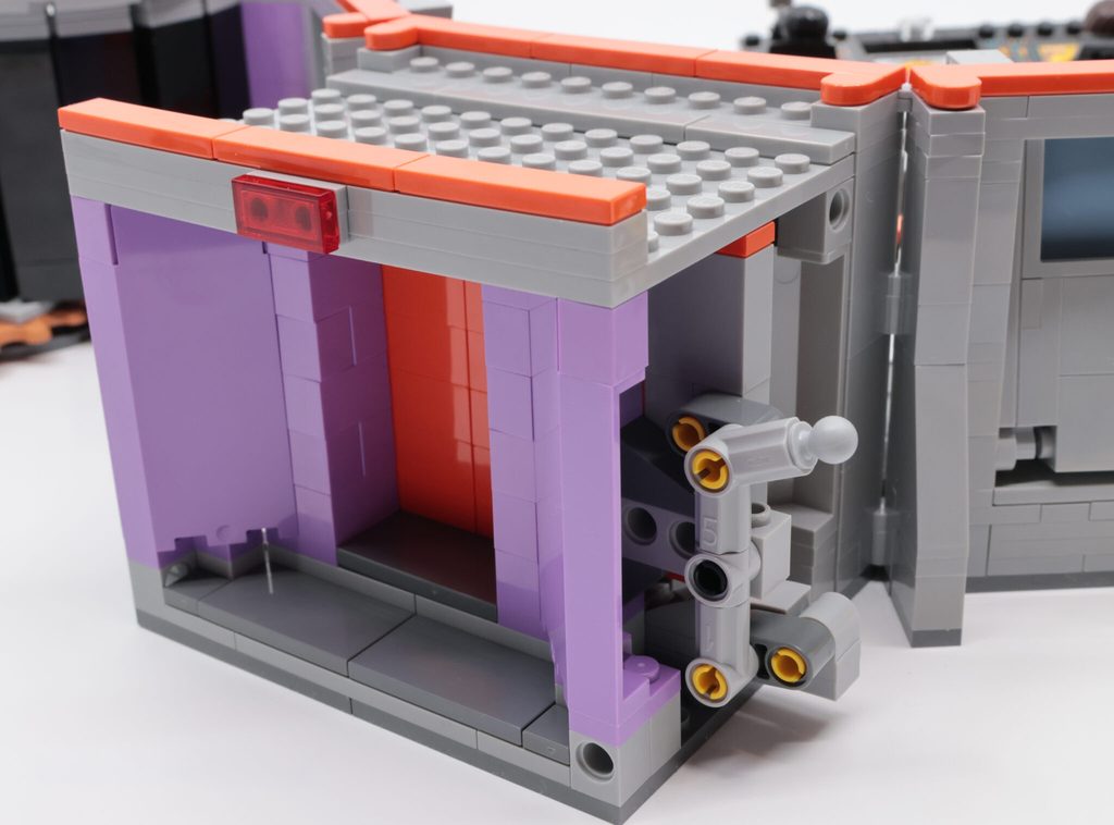 LEGO Icons 11385 Star Trek: U.S.S. Enterprise NCC-1701 Bridge