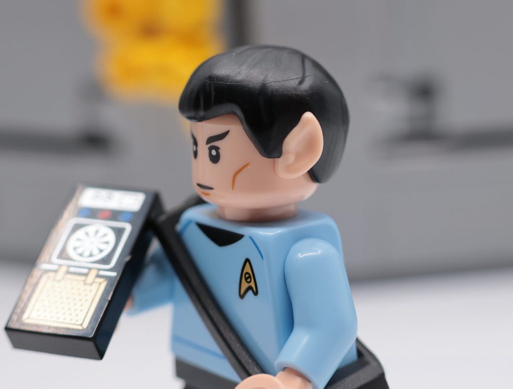 LEGO Icons 11385 Star Trek: U.S.S. Enterprise NCC-1701 Bridge