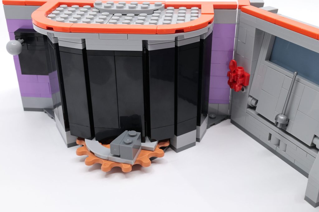 LEGO Icons 11385 Star Trek: U.S.S. Enterprise NCC-1701 Bridge