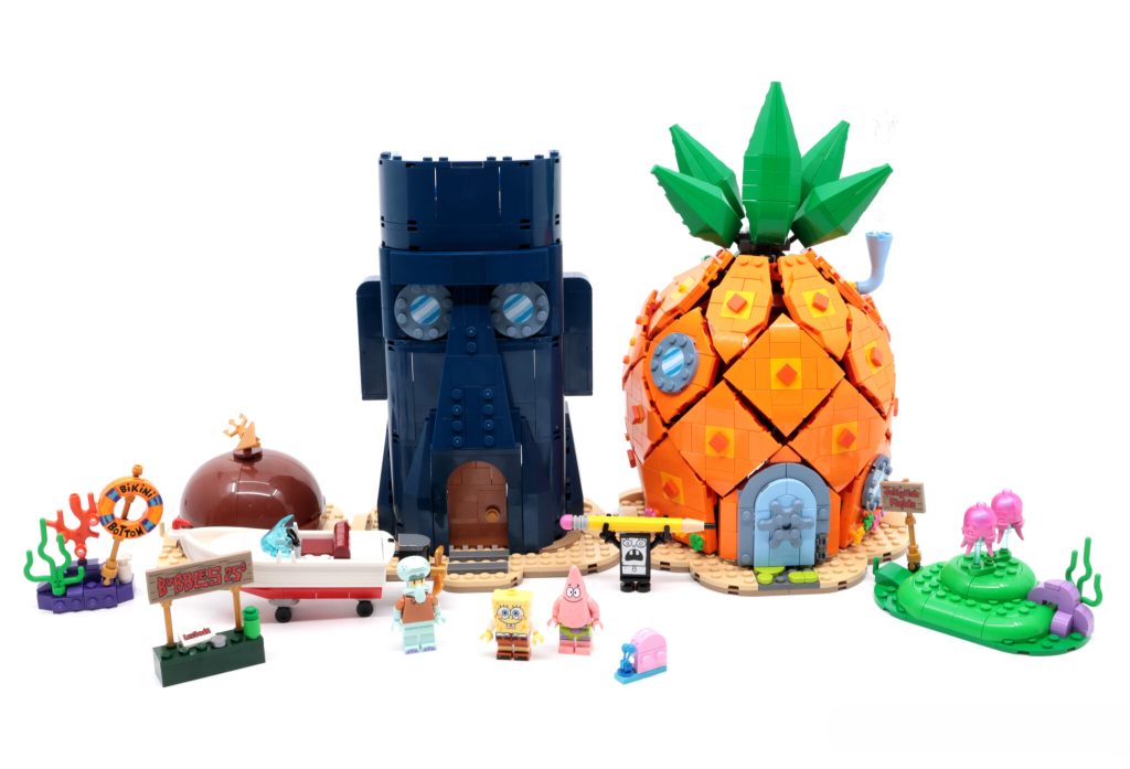 LEGO Icons 11386 SpongeBob SquarePants: Bikini Bottom