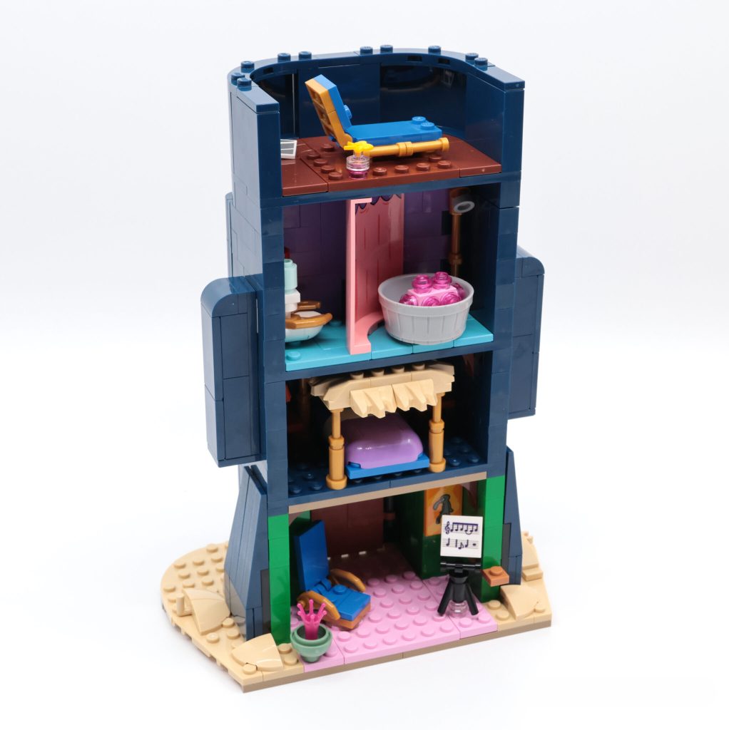 LEGO Icons 11386 SpongeBob SquarePants: Bikini Bottom