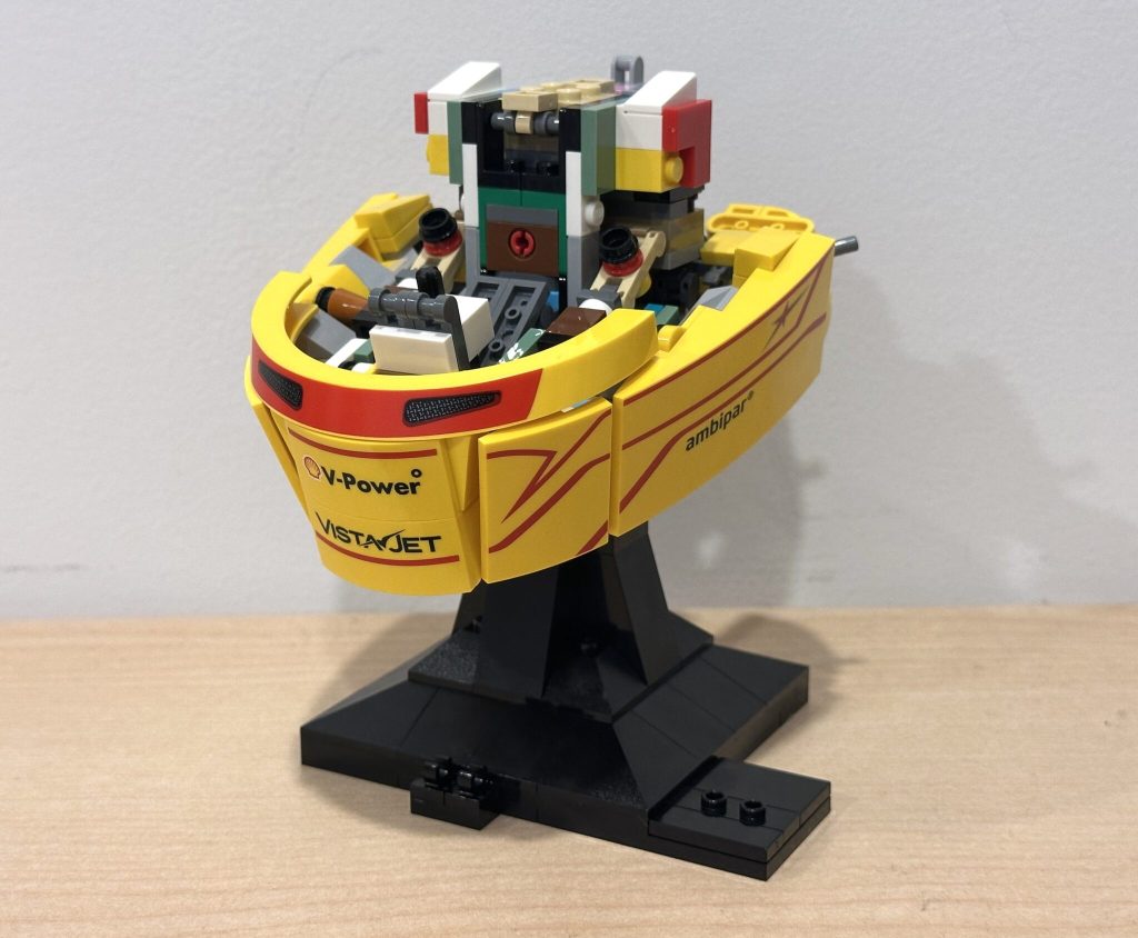 LEGO 43022 Scuderia Ferrari HP Lewis Hamilton Helmet