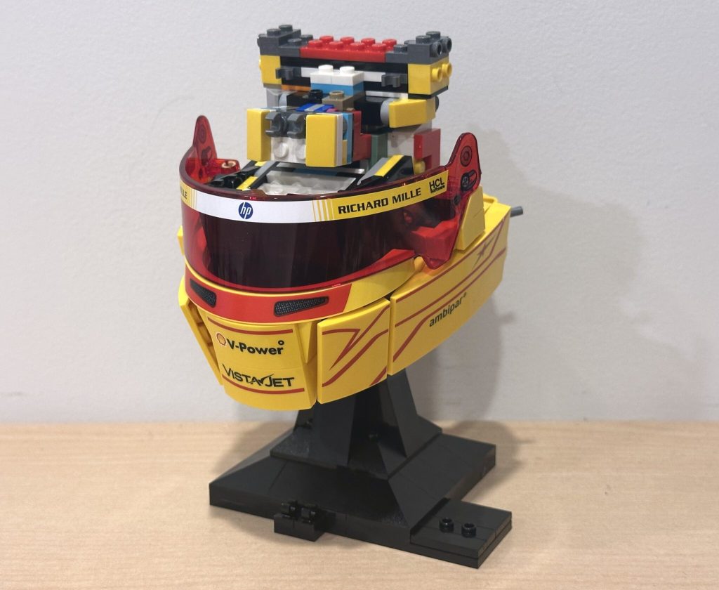 LEGO 43022 Scuderia Ferrari HP Lewis Hamilton Helmet