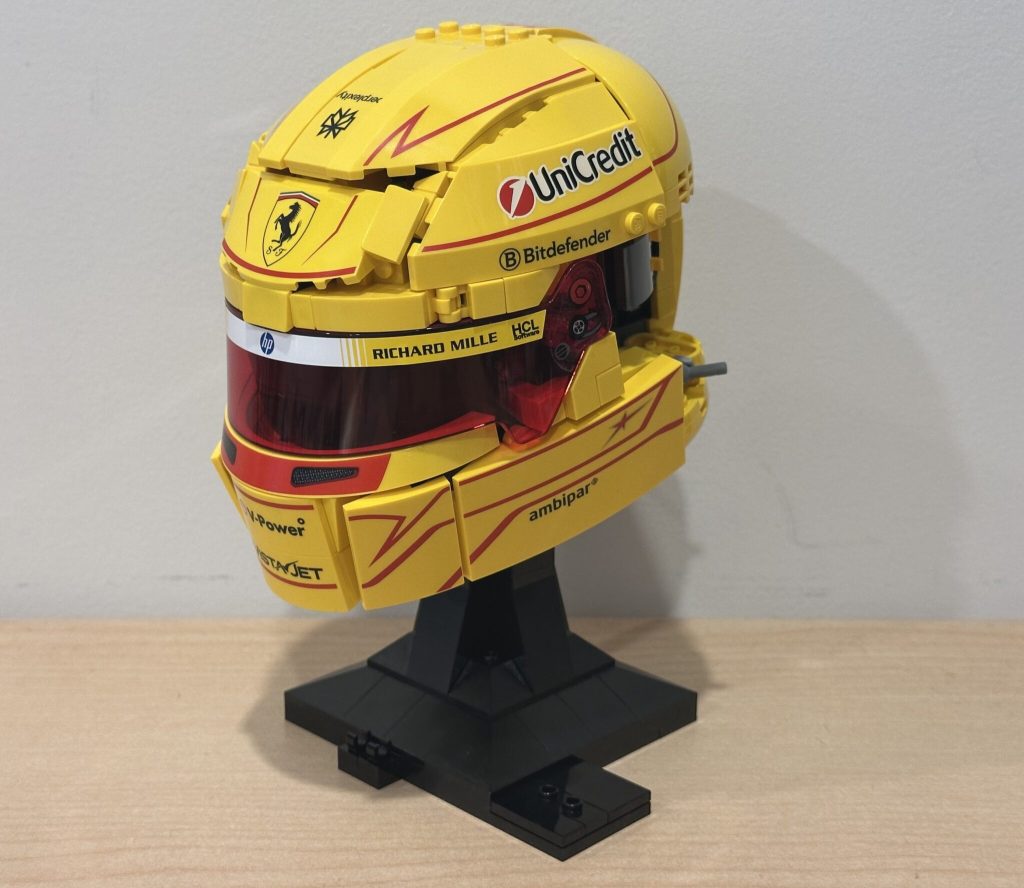 LEGO 43022 Scuderia Ferrari HP Lewis Hamilton Helmet