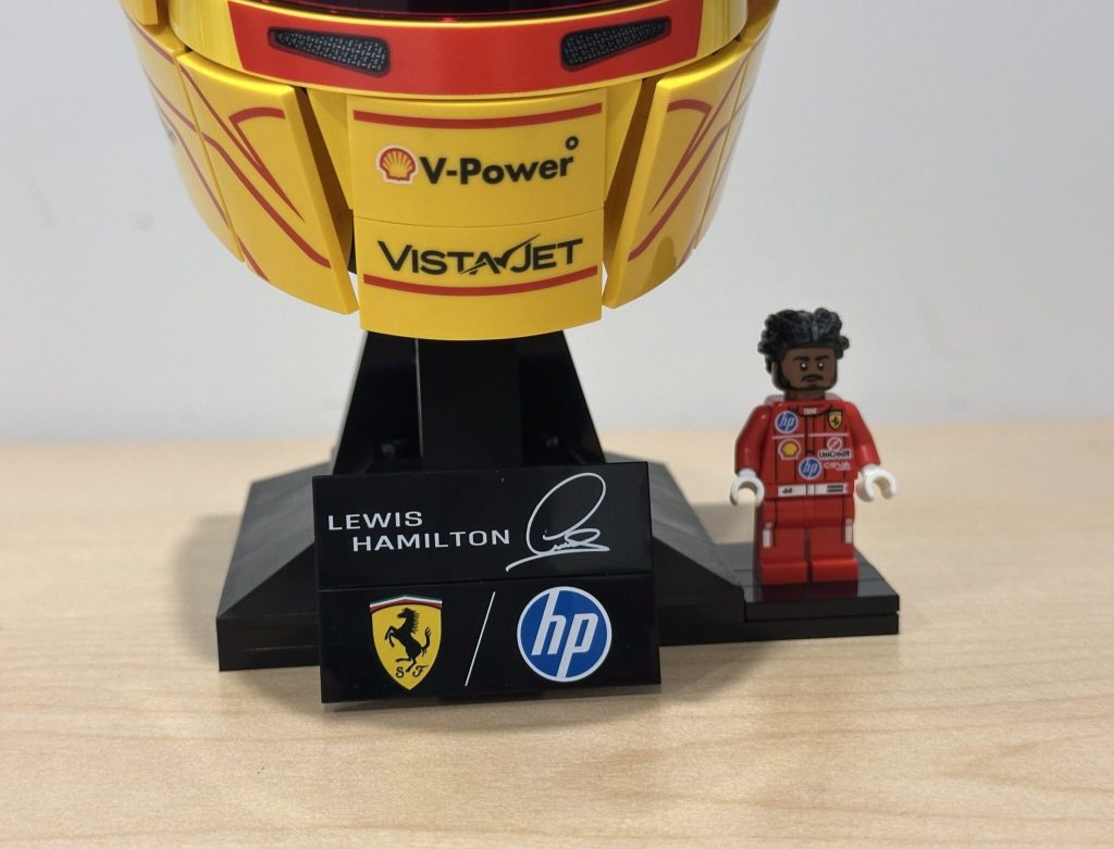 LEGO 43022 Scuderia Ferrari HP Lewis Hamilton Helmet