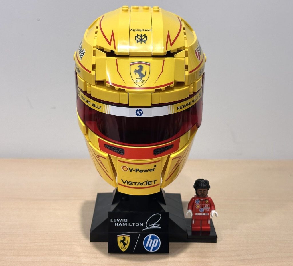 LEGO 43022 Scuderia Ferrari HP Lewis Hamilton Helmet