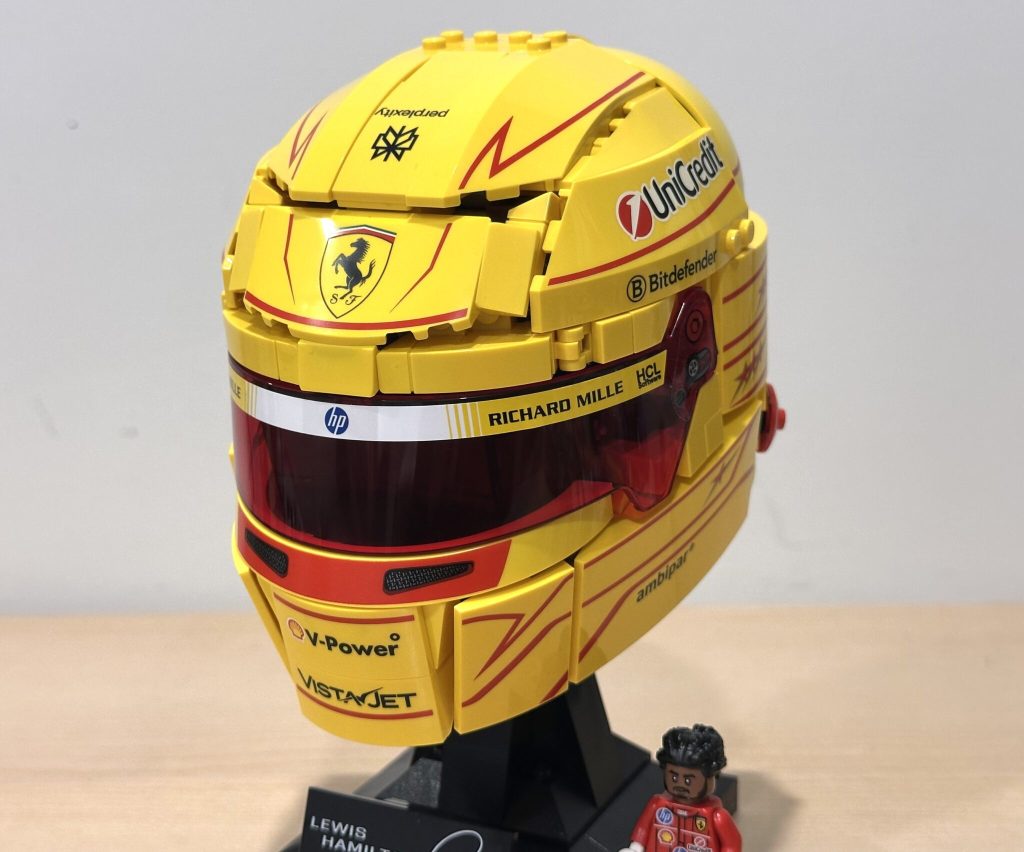 LEGO 43022 Scuderia Ferrari HP Lewis Hamilton Helmet
