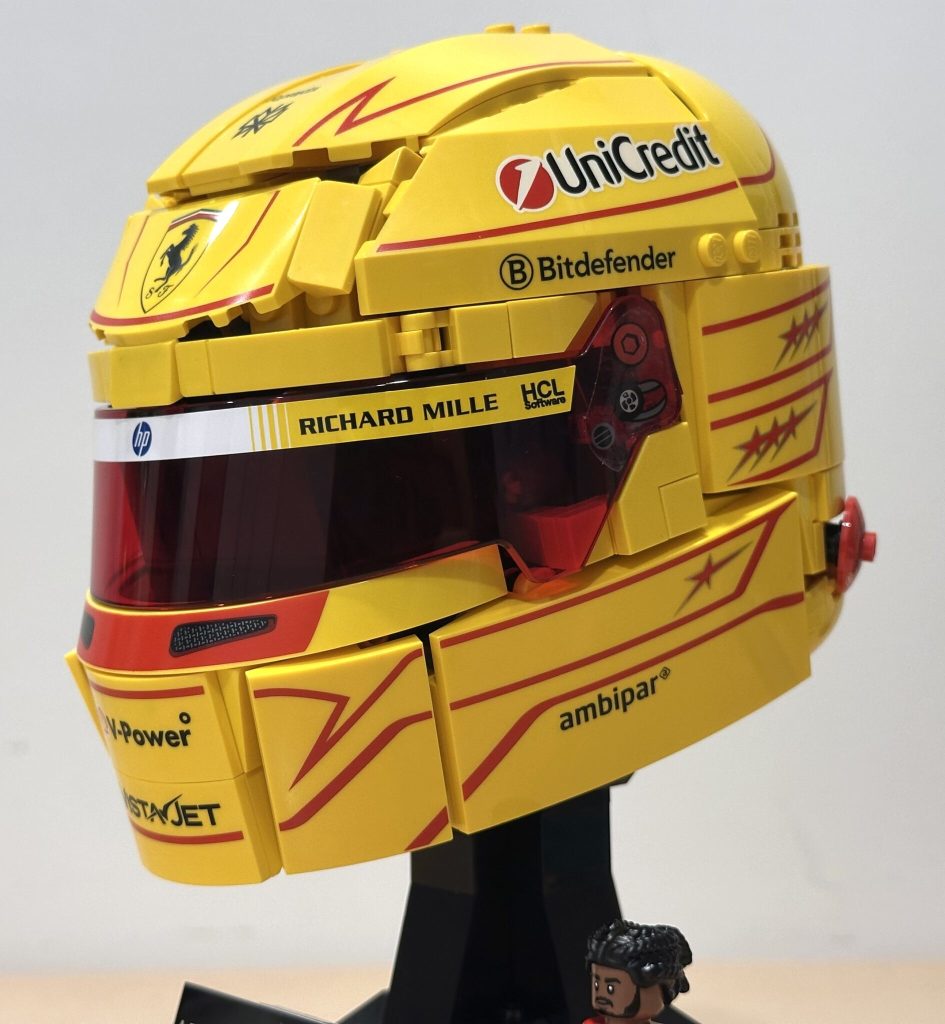LEGO 43022 Scuderia Ferrari HP Lewis Hamilton Helmet